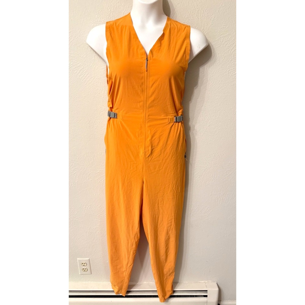 Lululemon 2020 Sarala Jumpsuit size M Tangerine zip front zip ankle belted
